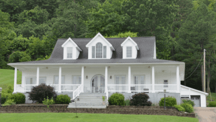 A photo to represent the best time to sell a house in Wisconsin