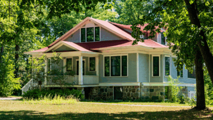 A home in Edina, where homeowners can sell their house for cash