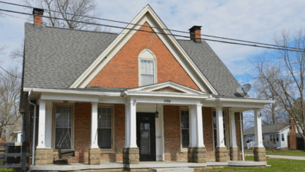 A house an owner might want to sell for cash in Springboro