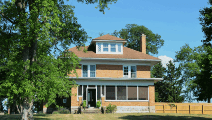 A house that an owner might sell to we buy houses in Galveston