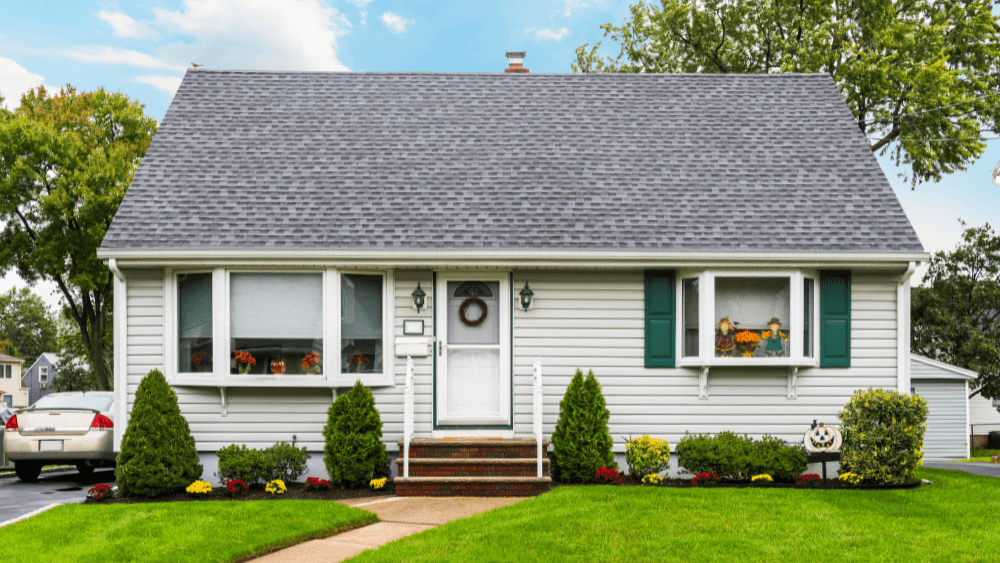 HomeVestors Reviews: Is Selling to a Cash Buyer Worth It?