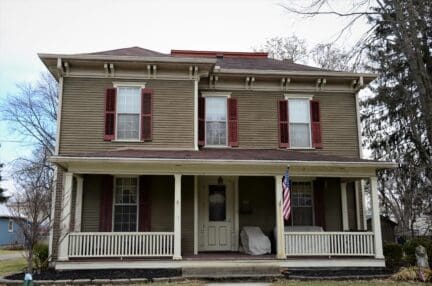A home in Springfield, where home sellers can choose to sell for cash