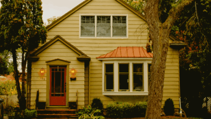 A house in Lexington, where home sellers can choose to sell for cash