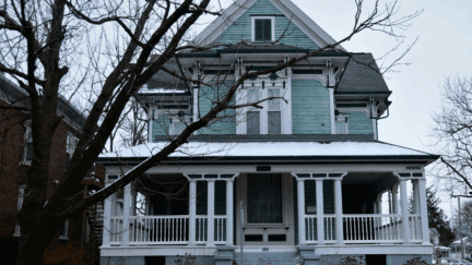 A house whose owner wants to sell their house fast for cash in Pace