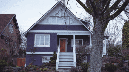 A home in Winston-Salem, NC, where home sellers can choose to sell for cash