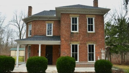 A house that an owner might sell to we buy houses companies in Acworth