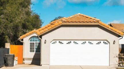 A house that an owner might sell to we buy houses companies in Cathedral City