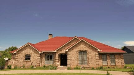 A house that an owner might sell to we buy houses companies in Houma