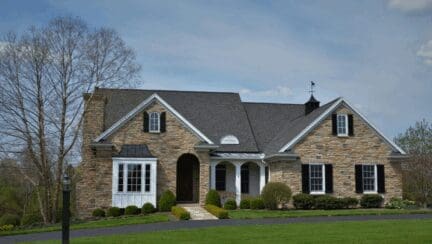 A house that takes the average time to sell in Clarksville TN