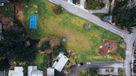 Redmond, where home sellers can choose to work with a we buy houses company