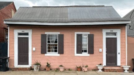 A home in Baton Rouge where home sellers can choose to sell for cash