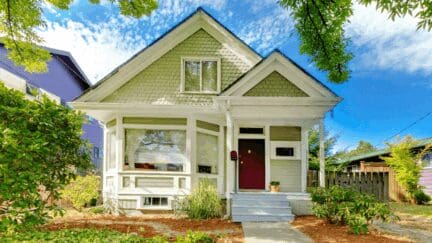 A house that an owner can sell for cash in Elizabeth City