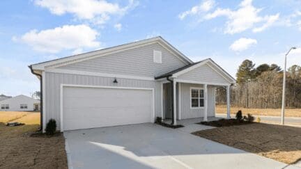 A house that can be sold to we buy houses companies in Merced, CA