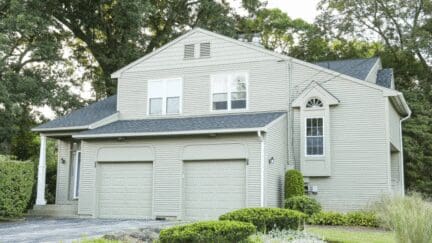 A home in Freehold where home sellers can choose to sell for cash