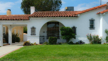 A house that can be sold to we buy houses companies in Winter Springs FL