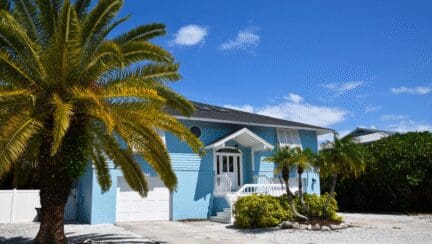 A house that can be sold to we buy houses in Venice, FL