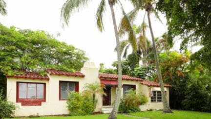 A house that can be sold to we buy houses companies in Wellington FL