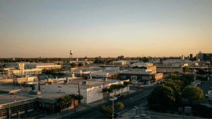Fresno, where home sellers can choose to sell their house before foreclosure