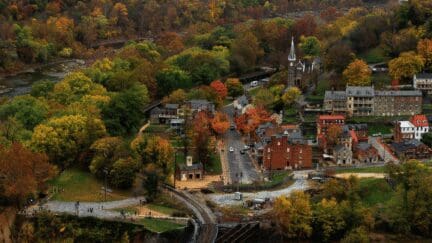 Virginia, where home sellers can choose to sell their house to avoid foreclosure