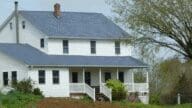 A house that an owner can sell for cash in Boerne TX