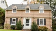 A house that an owner might sell in foreclosure in Long Island