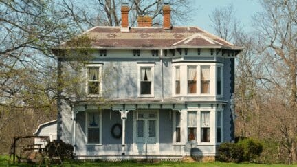 A house that an owner might sell to we buy houses companies in Roseville