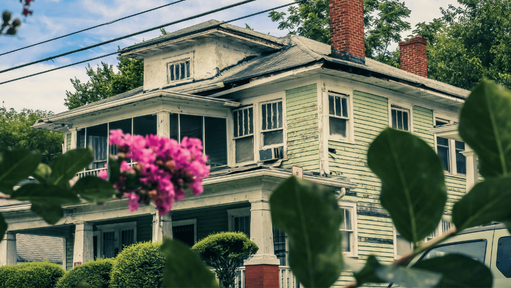 Can I Avoid Foreclosure and Sell a House Fast in Macon?