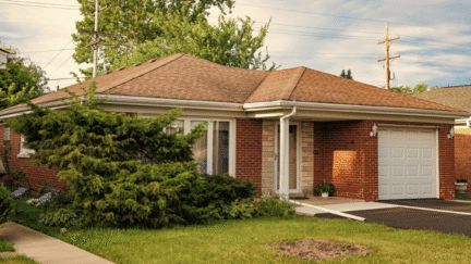 A house that can sell for cash in Smithtown