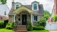 A house in St Louis, where home sellers can choose to sell for cash