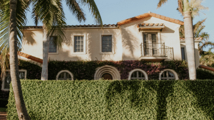 A house whose seller needs a bridge loan in West Palm Beach