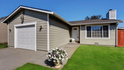 A house in Marysville where homeowners can work with a we buy houses company