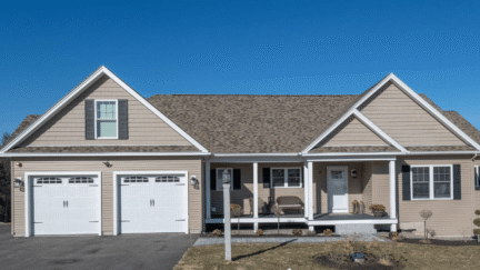 A house that can be sold to we buy houses in Elyria