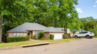 A house in Tallahassee, FL, where home sellers can choose to sell for cash